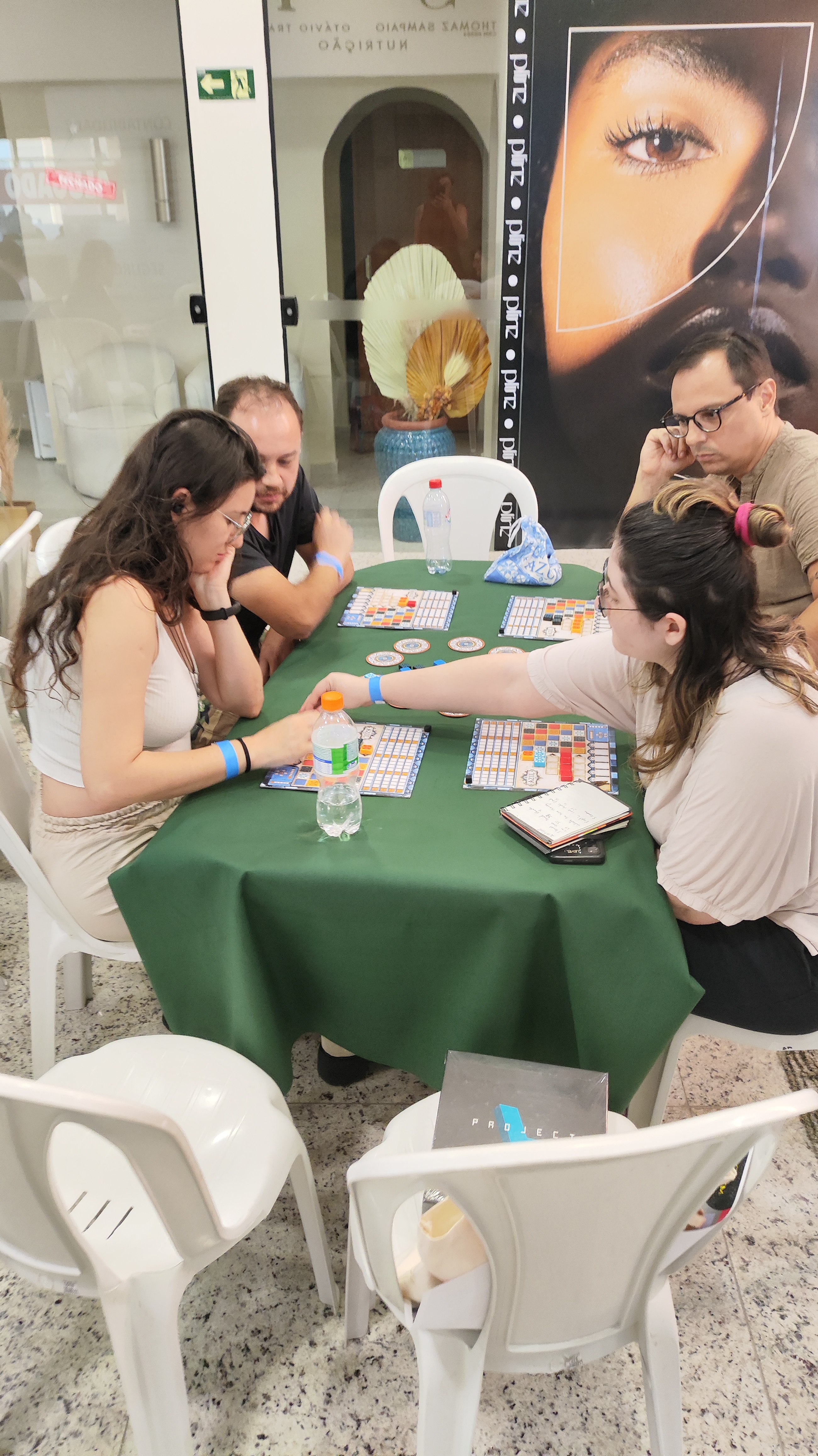Variedade de jogos sendo disputados simultaneamente